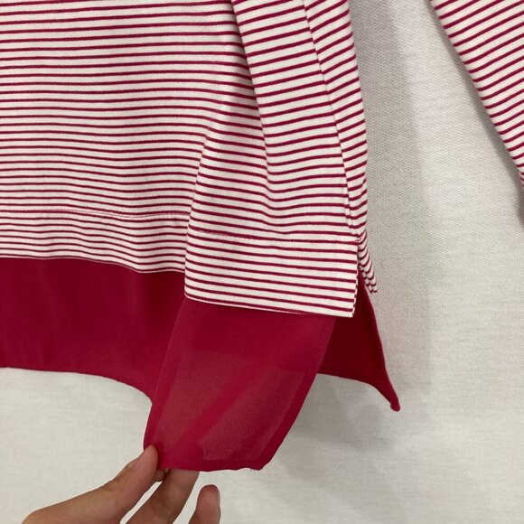 New Chico's Red White Striped V Neck Side Stretch Slit Knit Top size Large/2 - Picture 5 of 11